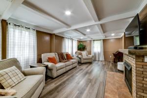 Gambar di galeri bagi Riverfront Retreat with Near Boat Launch in Nineveh! 