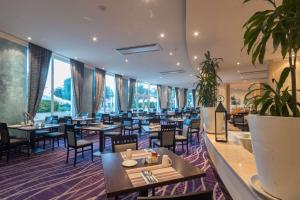 Restoran või mõni muu söögikoht majutusasutuses Radisson Blu Resort & Spa, Malta Golden Sands