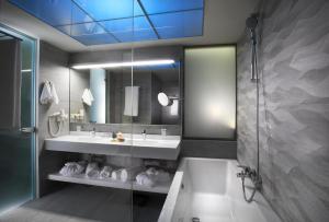 Kúpeľňa v ubytovaní Blue Dolphin Hotel