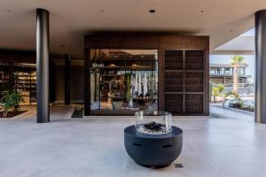 Foto da galeria de Pnoe Breathing Life - Adults Only em Karteros