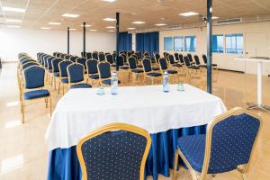 Der Geschäftsbereich oder Konferenzraum in der Unterkunft Hotel Amic Horizonte