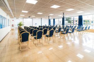 Der Geschäftsbereich oder Konferenzraum in der Unterkunft Hotel Amic Horizonte