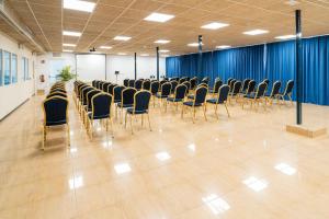 Der Geschäftsbereich oder Konferenzraum in der Unterkunft Hotel Amic Horizonte