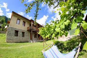 Φωτογραφία από το άλμπουμ του Guest House Keti Margiani Mestia στη Μέστια +102 φωτογραφίες