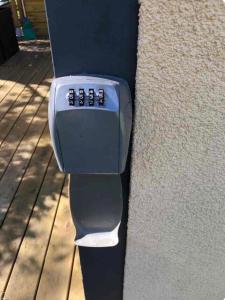 Billede fra billedgalleriet på Cottage refait à neuf en octobre 2025 dans villages vacances Fougeres villages sous les pins pas de draps serviettes dans le logement ménage à vous de le faire obligatoirement i Léon