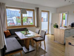 Kuchyň nebo kuchyňský kout v ubytování Ferienwohnung Bergzauber