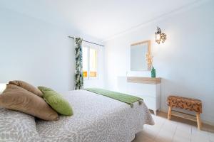 Postel nebo postele na pokoji v ubytování PA - El Palmeral Mojacar + 26 fotografií