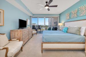 Μια τηλεόραση ή/και κέντρο ψυχαγωγίας στο St. Simons Grand #206