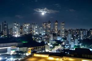 Nespecifikovaný výhled na destinaci São Paulo nebo výhled na město při pohledu z apartmánu