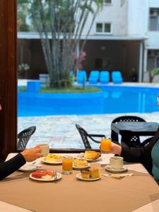 Bazén v ubytování Suíça Iguaçu Hotel & Resort nebo v jeho okolí