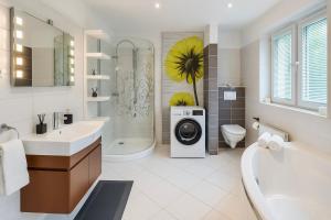 Photo de la galerie de l'établissement NEW Apartman 4 Nove Zamky, à Nové Zámky