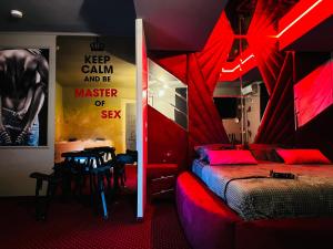 Voodi või voodid majutusasutuse Nowad Hotel toas