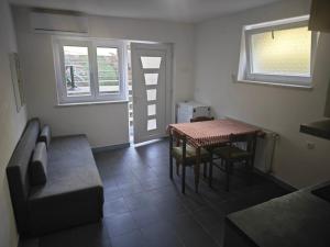Predel za sedenje v nastanitvi Apartments INBOX