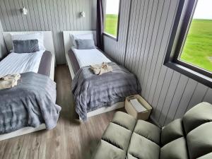 Sky Retreat & Private Jacuzziにあるベッド +27枚の写真