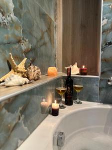 Afbeelding uit fotogalerij van Gjonis house in Sarandë +50 foto's