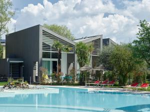 Bassein majutusasutuses Garda Sporting Club Hotel või selle lähedal