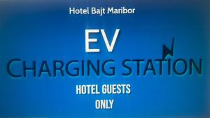 Certifikát, hodnocení, plakát nebo jiný dokument vystavený v ubytování Hotel Bajt Maribor