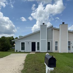 Budova, kde se prázdninový dům nachází