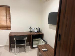 Kuchyňa alebo kuchynka v ubytovaní Adis Hotels Prime