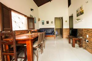 Zona de estar de Casa com ar-condicionados e localização perfeita