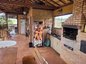 Kemudahan BBQ tersedia untuk tetamu di rumah percutian +18 gambar