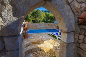 Fotografia z galérie ubytovania Apartment in Grizane 5610 v destinácii Grižane
