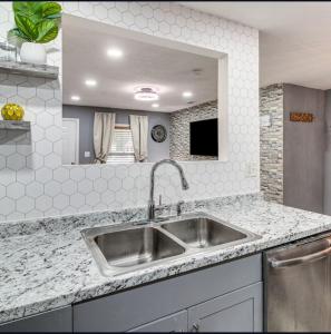 Fotografie z fotogalerie ubytování Stunning, Pet-friendly Home in Savannah v destinaci Savannah