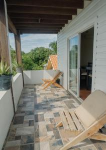 Balkón nebo terasa v ubytování West end inn