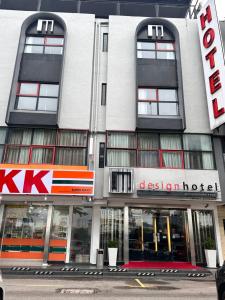 Budova, kde se hotel nachází