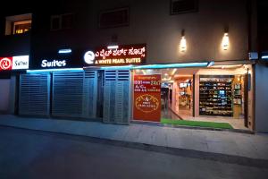 Gallery image of A White Pearl Suites in Bengaluru +11 photos