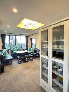 Χώρος καθιστικού στο niko Villa 伊豆高原LUCE棟