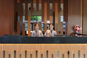 Gasten van Front One Hotel Gombong