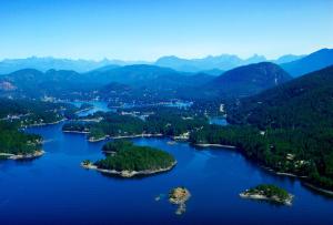 A bird's-eye view of Sunshine Coast Resort