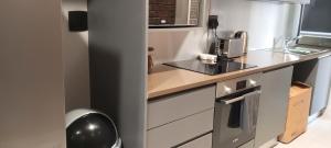 Dapur atau dapur kecil di The Umhlanga 307 duplex