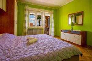 Posteľ alebo postele v izbe v ubytovaní Two-Bedroom Apartment in Crikvenica XI