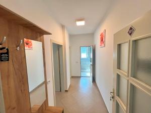 Gambar di galeri bagi Brian Hotel di Velipojë