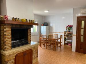Kuchyň nebo kuchyňský kout v ubytování Casa Rural Almécija