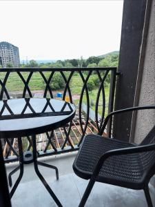 Balkón nebo terasa v ubytování Cozy apartment in Alvina complex
