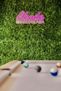 Sijil, anugerah, tanda atau dokumen lain yang dipamerkan di Abode Mooloolaba, Backpackers & Motel rooms