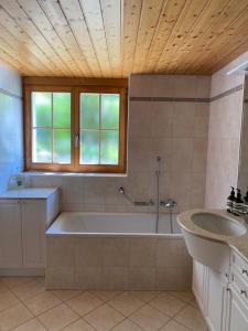 Koupelna v ubytování La Chambre Du Bisse