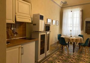Kuchyň nebo kuchyňský kout v ubytování Albergo Diffuso Volterra