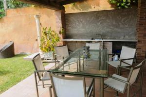 Fotografie z fotogalerie ubytování 3 bedroom villa close to the center with private pool & garden H30 v destinaci Begur + 15 fotografií