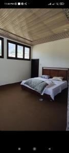 Postel nebo postele na pokoji v ubytování Blue Bird Resorts