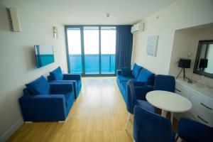 Posezení v ubytování Hotel Orbi City Apart Sea View