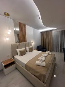 Postel nebo postele na pokoji v ubytování Hotel Adler