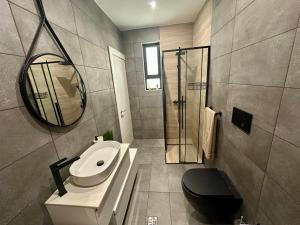 Ένα μπάνιο στο Alexandra Court