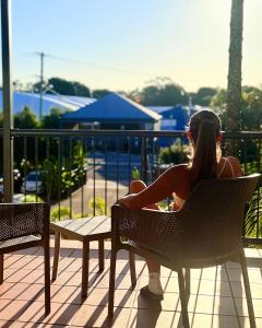 Balkoni atau teres di Abode Mooloolaba, Backpackers & Motel rooms