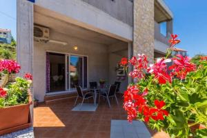 Balkón nebo terasa v ubytování Apartments Nenich Aves