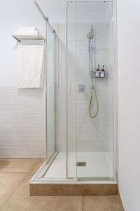 A bathroom at Moorea Boutique - Only Adults