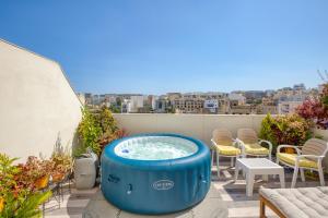 Gallery image of 5 Star Delux Sky-Sea Marina Penthouse - Stunning SeaViews and Prime Location in Msida